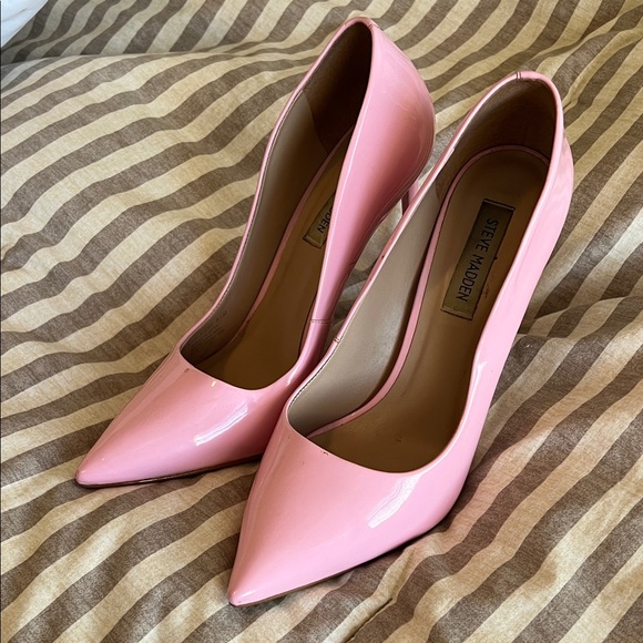 Steve Madden Shoes - Steve Madden Glossy Pink Heels
